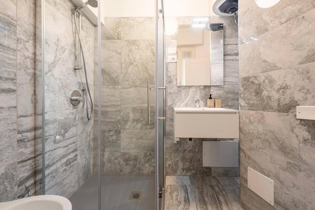 Vicolo Leoni 2Brd Apartment Верона Экстерьер фото