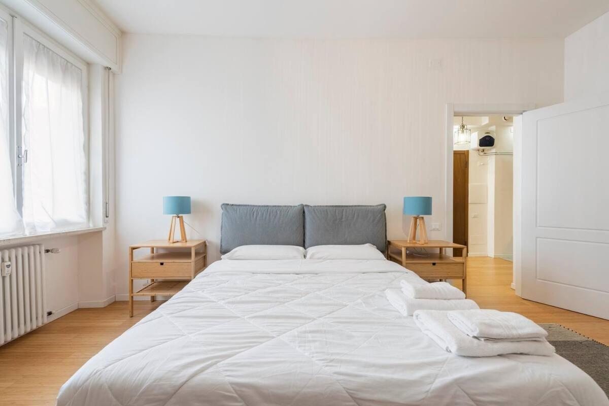Vicolo Leoni 2Brd Apartment Верона Экстерьер фото